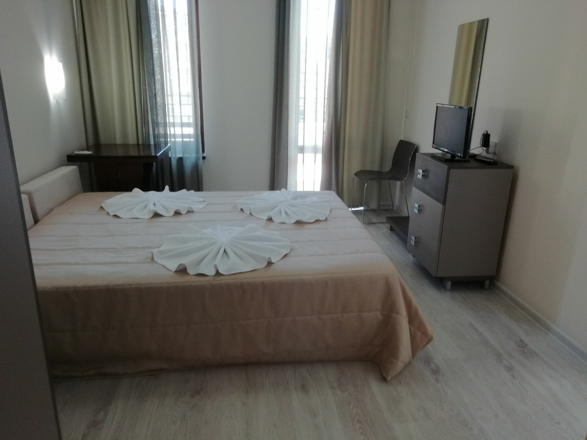Stardreams Apartments Светий Влас Екстер'єр фото